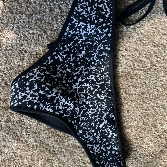 Cheeky Bikini Top Only - Picture 2 of 2